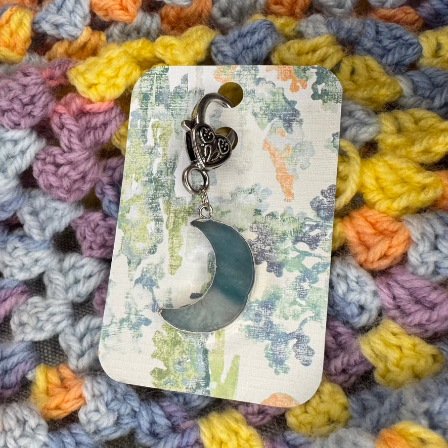 Stone Moon Stitch Marker | 1 pack