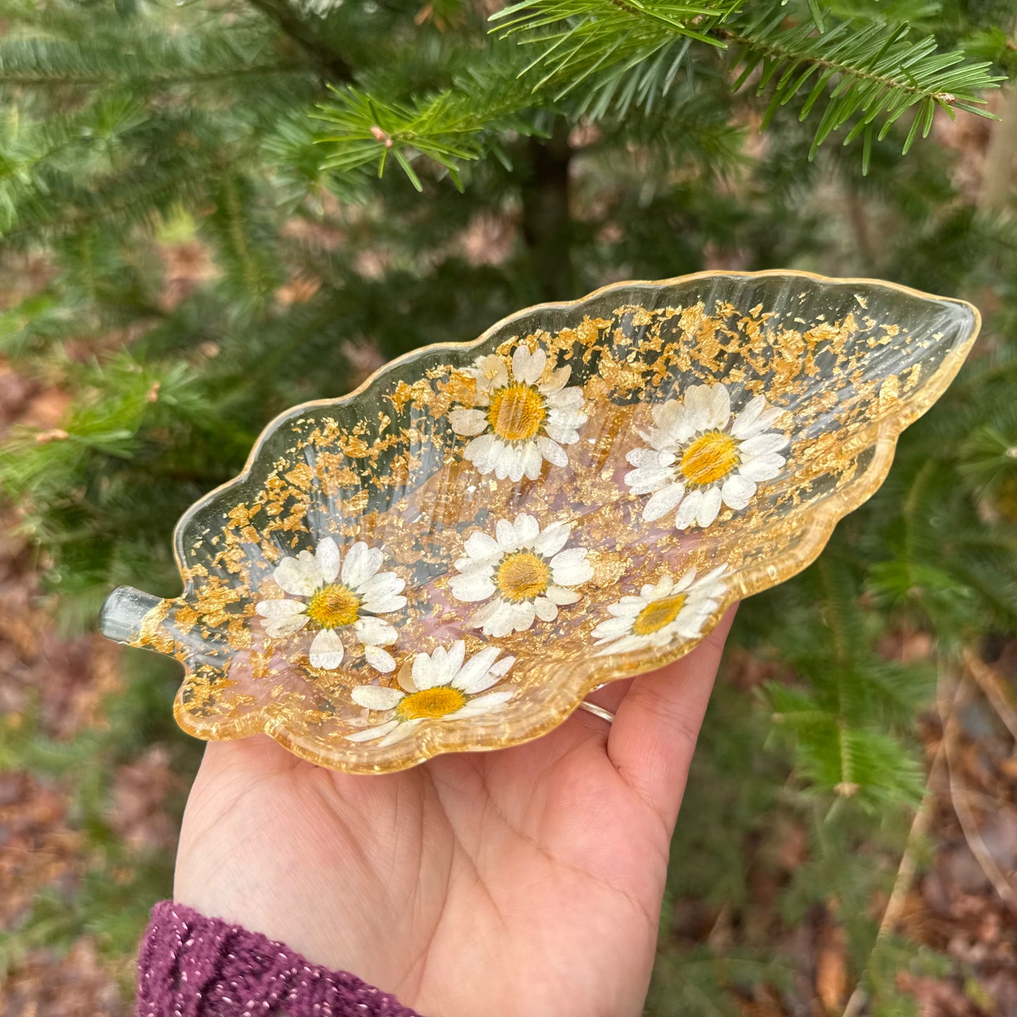 Golden Daisy Feather Trinket Dish