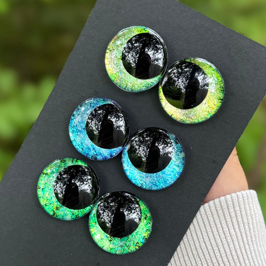 Hand Painted Kawaii Eyes | 25mm | Set 17