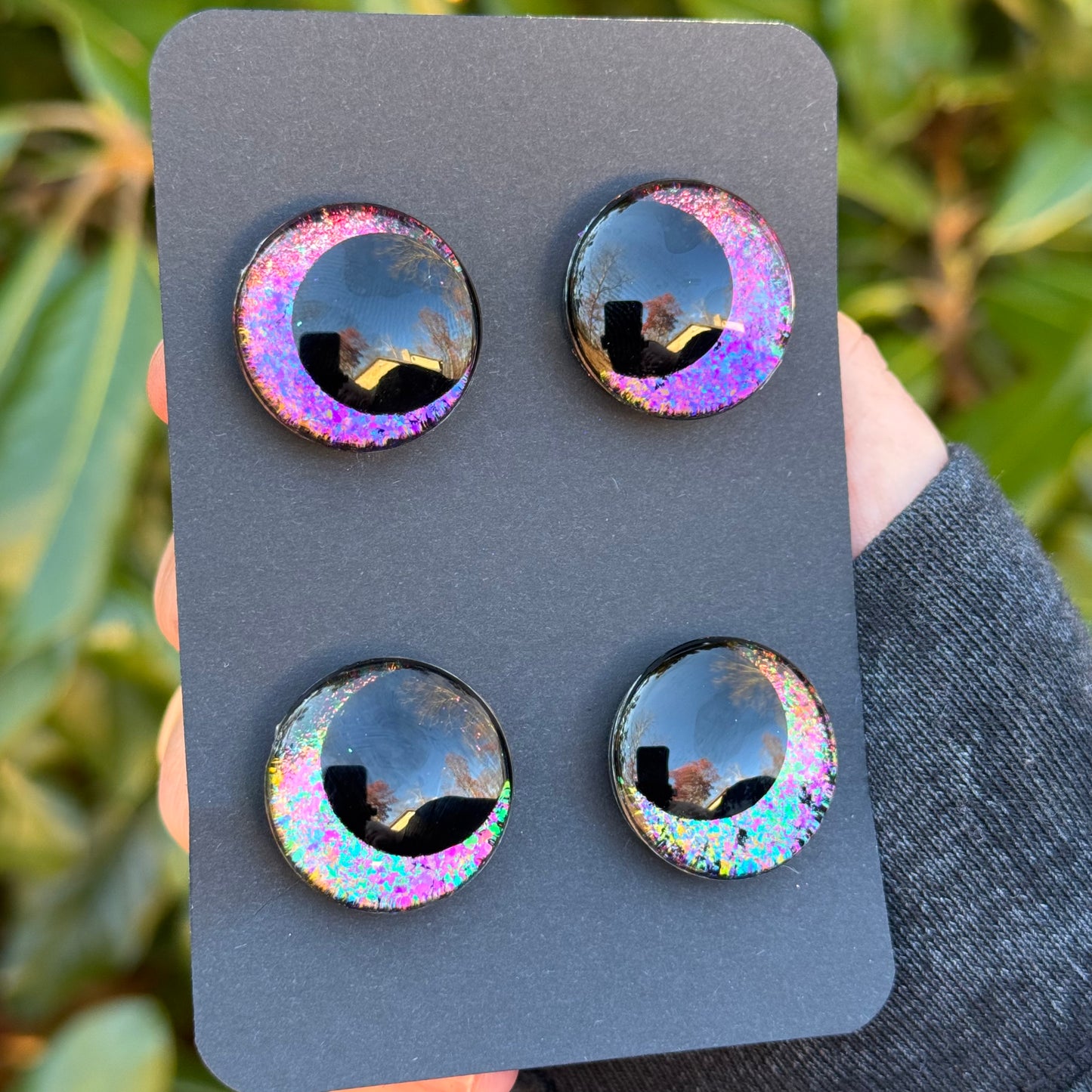 25 mm Hand Painted Kawaii Eyes | Iris + Mardi Gras | Set #15