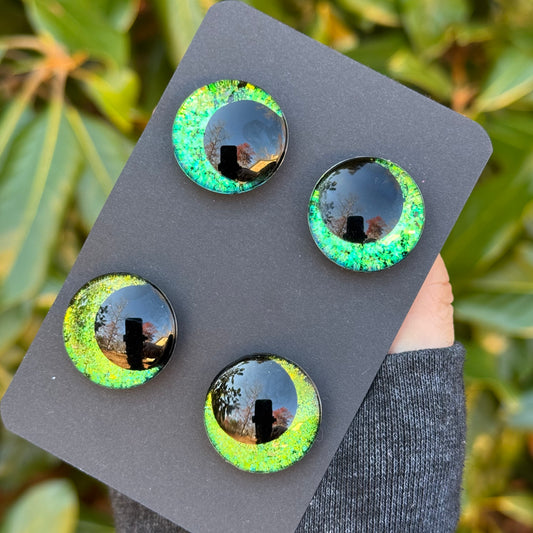 25 mm Hand Painted Kawaii Eyes | Leaf + Sage | Set #5