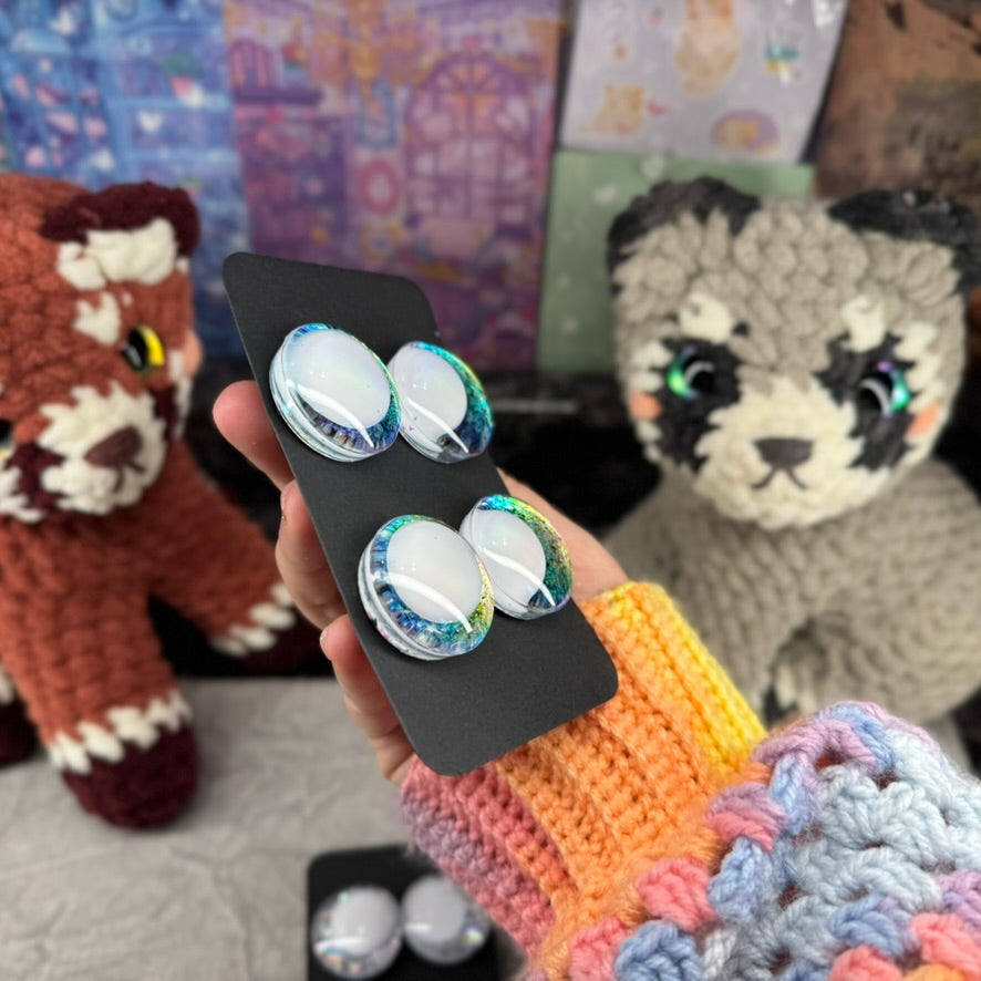 Hand Painted Kawaii Eyes | 30mm | Emerald and Dawn with White Pupil