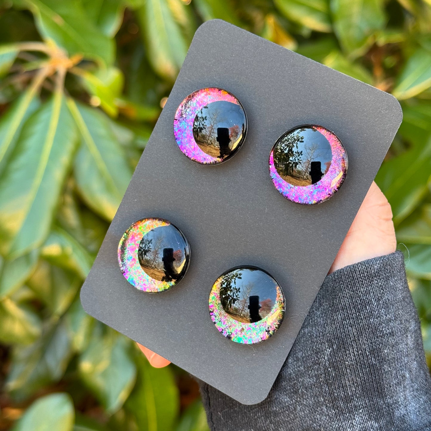 25 mm Hand Painted Kawaii Eyes | Iris + Mardi Gras | Set #15