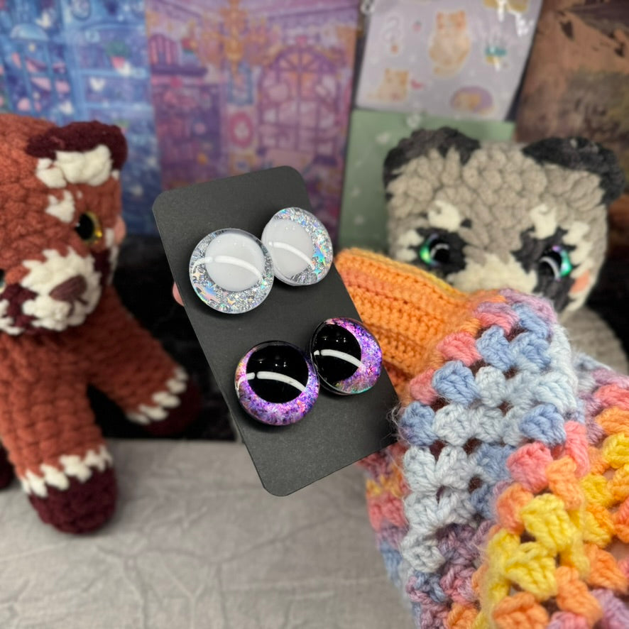 Hand Painted Kawaii Eyes | 30mm | Amethyst and Moonbeam with White Pupil