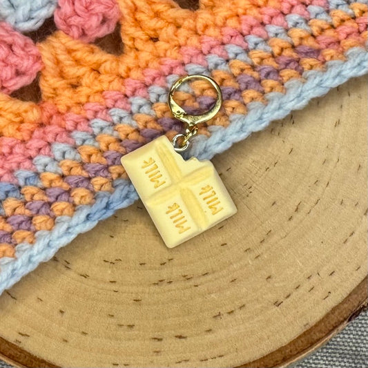 White Chocolate Stitch Marker | 1 pack