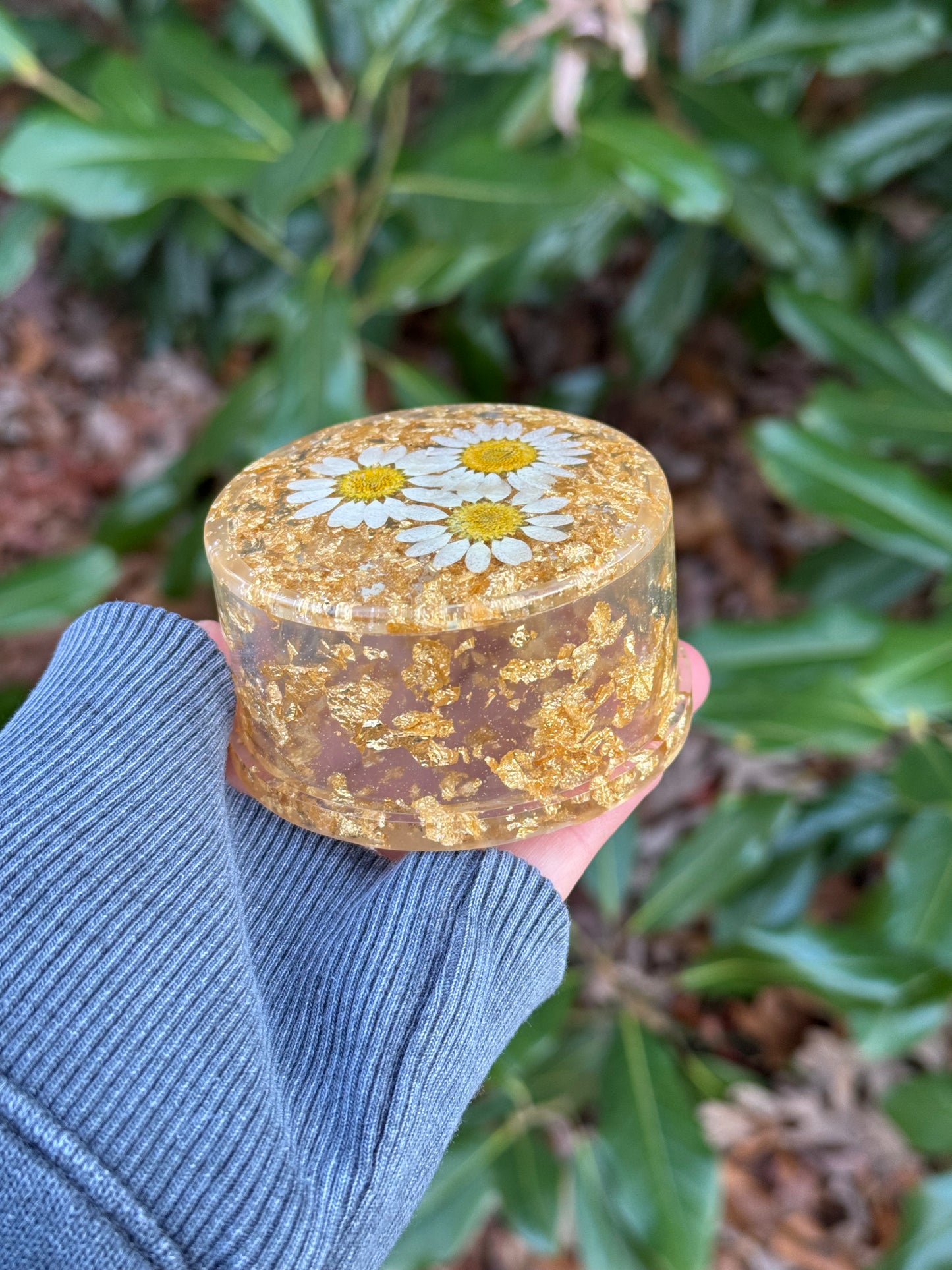 Golden Daisy Flower Trinket Box