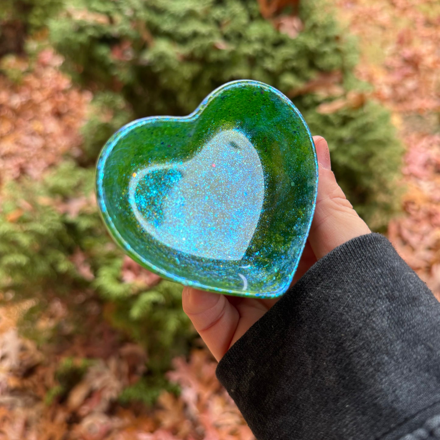 Iridescent Leaf Green Heart Trinket Dish