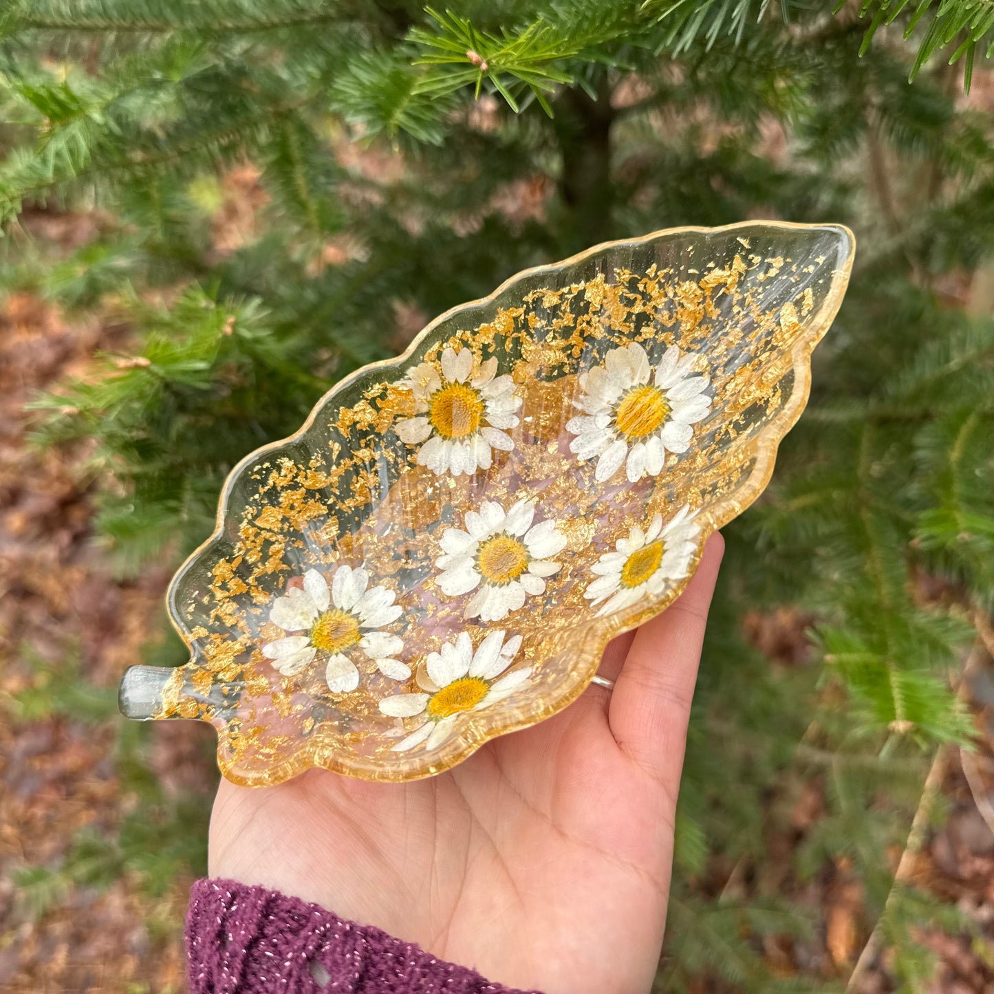 Golden Daisy Feather Trinket Dish