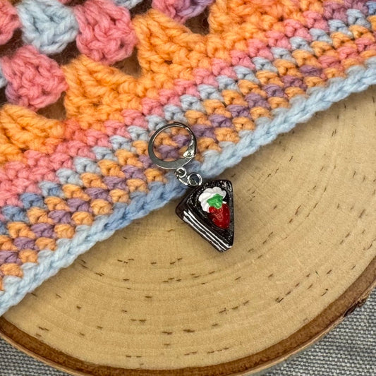 Chocolate Cake Stitch Marker | 1 pack