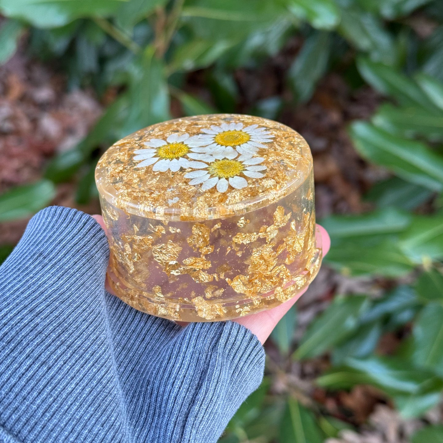 Golden Daisy Flower Trinket Box