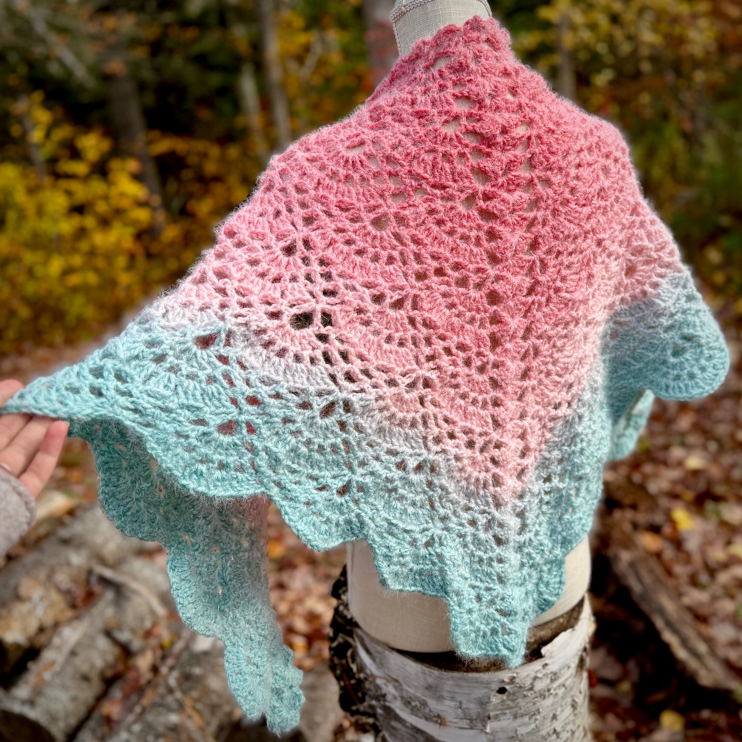 Warm & Fuzzy Shortcake Shawl | Acrylic