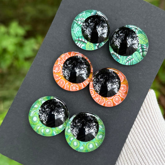 Hand Painted Kawaii Eyes | 25mm | Set 10