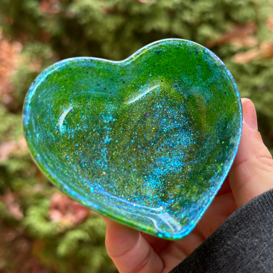 Iridescent Leaf Green Heart Trinket Dish